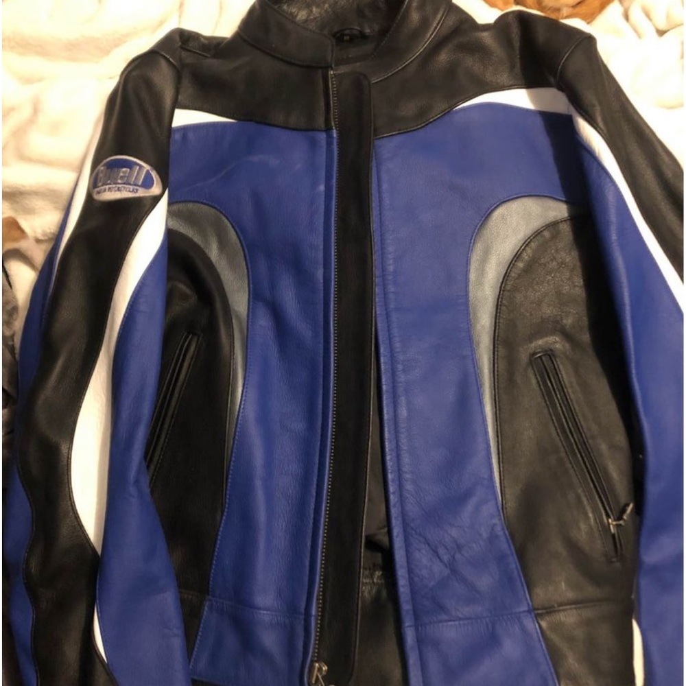 Size Small Ladies BUELL motorcycle leather jacket